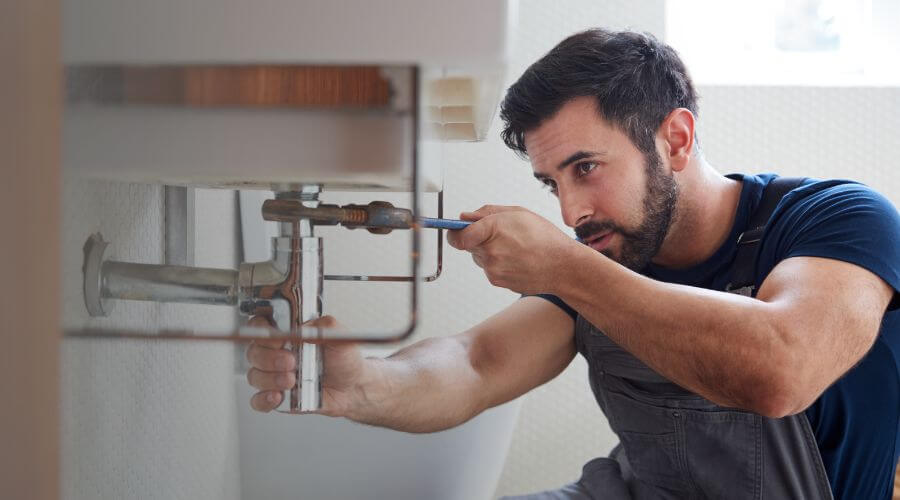 Local annual plumbing maintenance in Williamsfield, IL